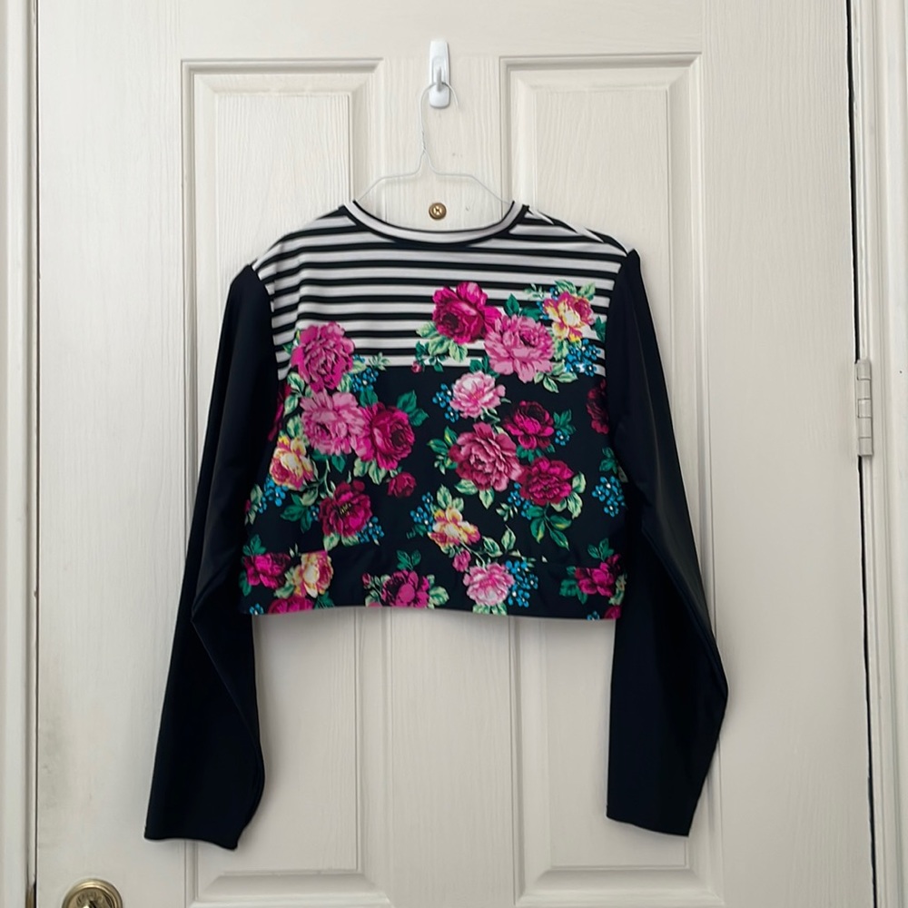 Torrid floral swim top size 3